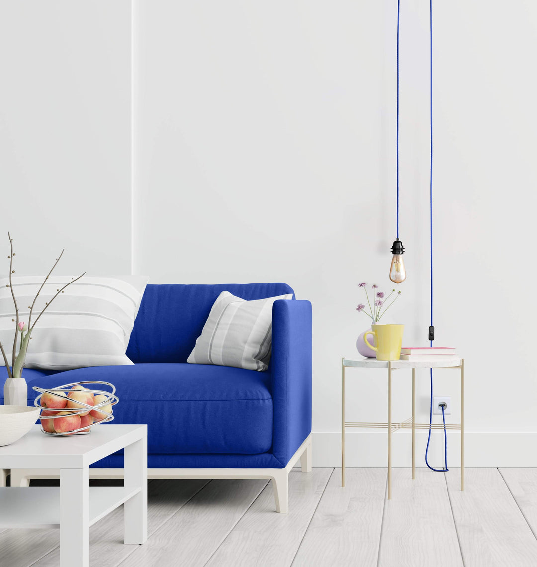 Suspensions et lustres : l'importance de la couleur dans votre intérieur