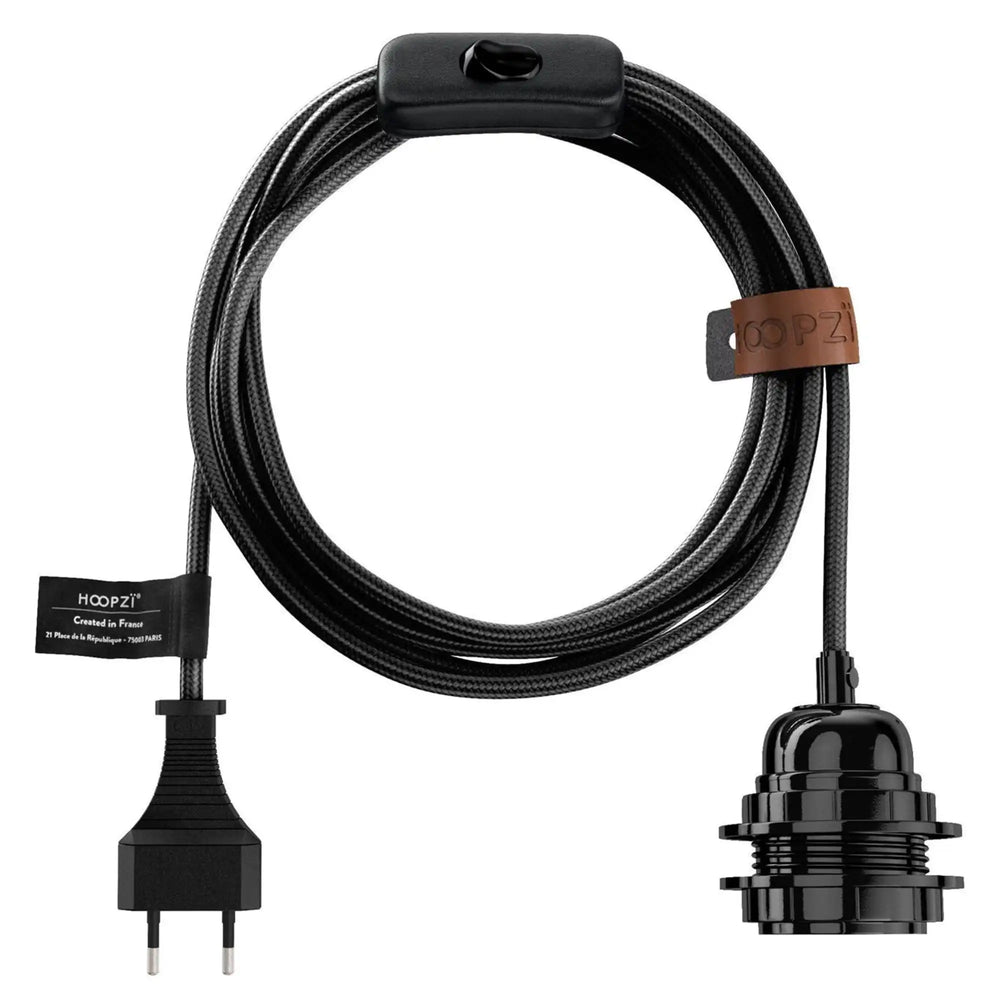 Câble luminaire BALA noir brillant avec prise et interrupteur pour créer un point lumineux sans travaux
